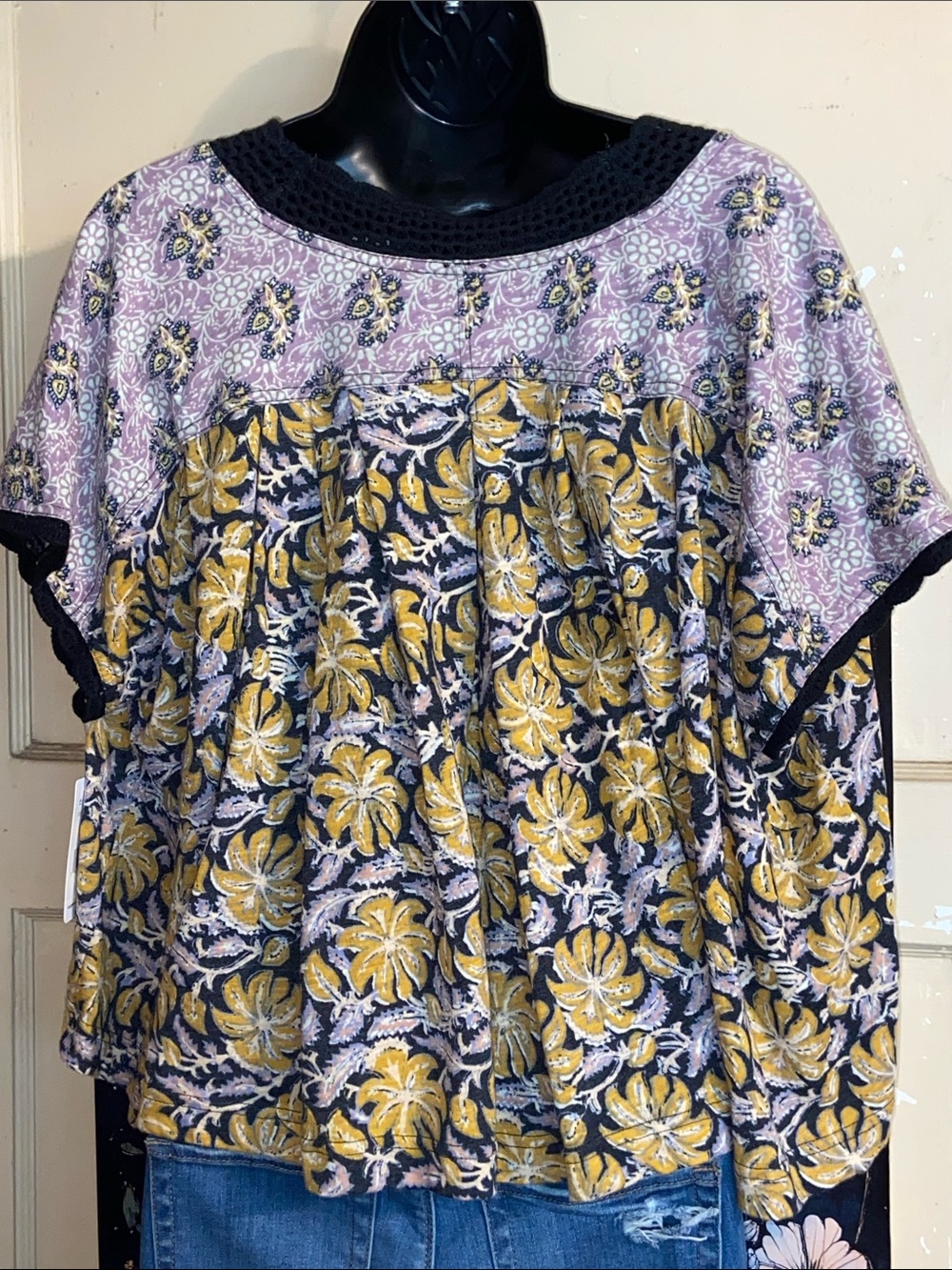 LEILANI MUSTARD FLORAL CROP TOP NWT Free People Lavender Sleeve Black Crochet - Picture 5 of 8